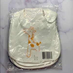Carter’s 4 Pack Bib Set